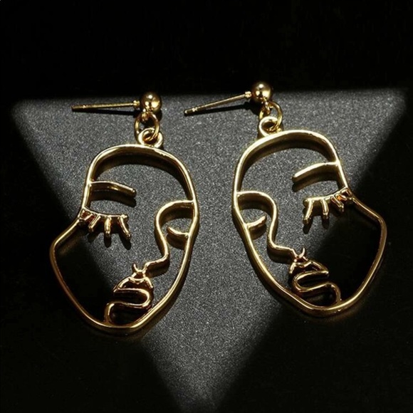 New Hollow Face Design Drop Earrings - Picture 2 of 3